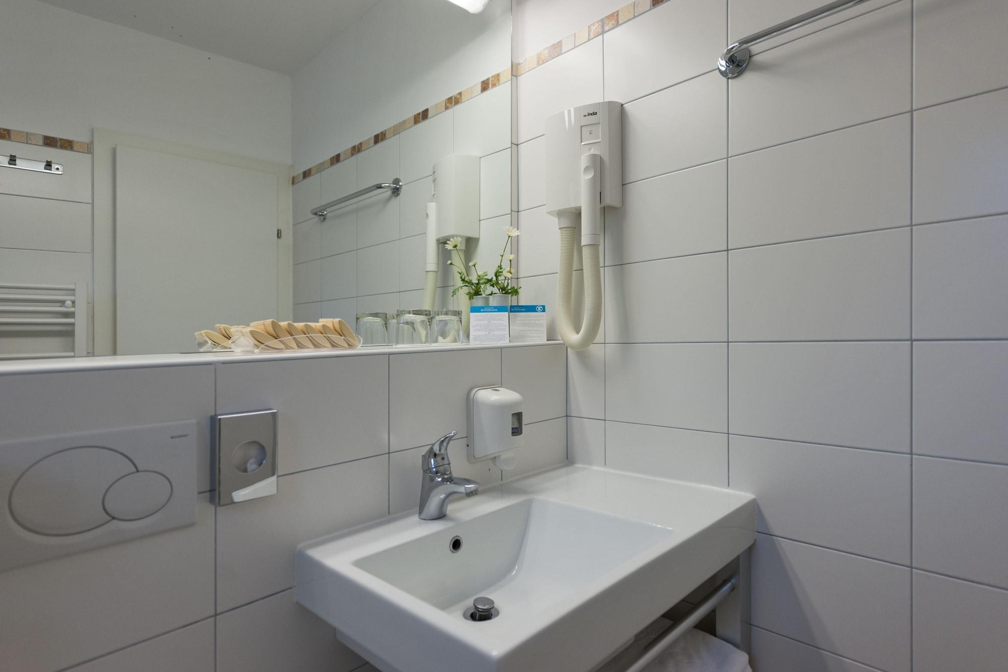 Maistra Select Koversada Naturist Apartments Vrsar Exterior foto