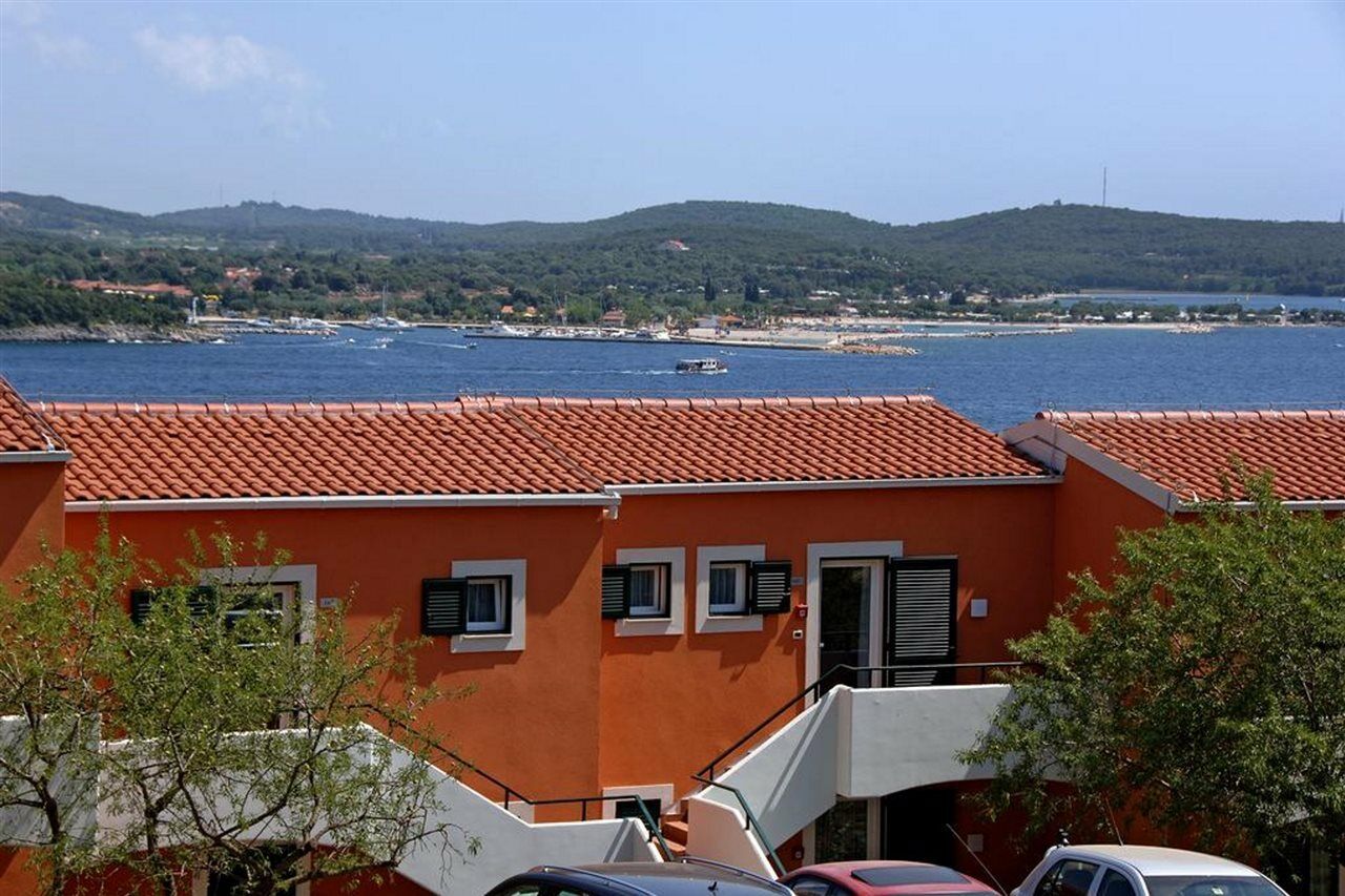 Maistra Select Koversada Naturist Apartments Vrsar Exterior foto